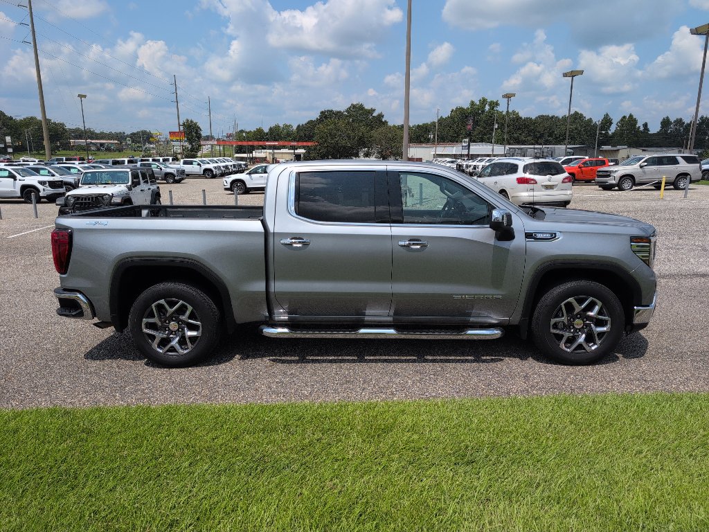 Used 2024 GMC Sierra 1500 SLT image 6