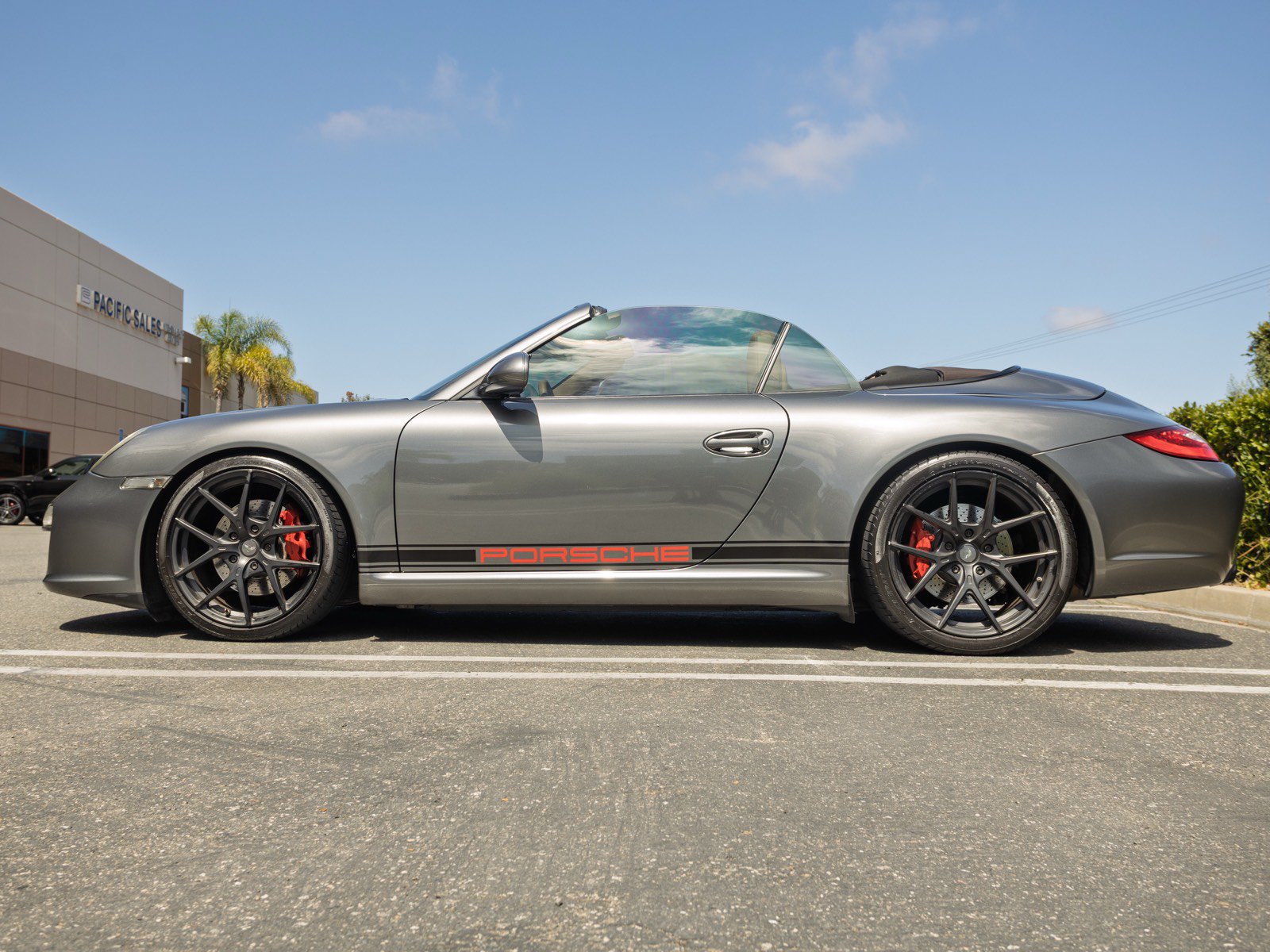 Used 2011 Porsche 911 Carrera RWD image 8