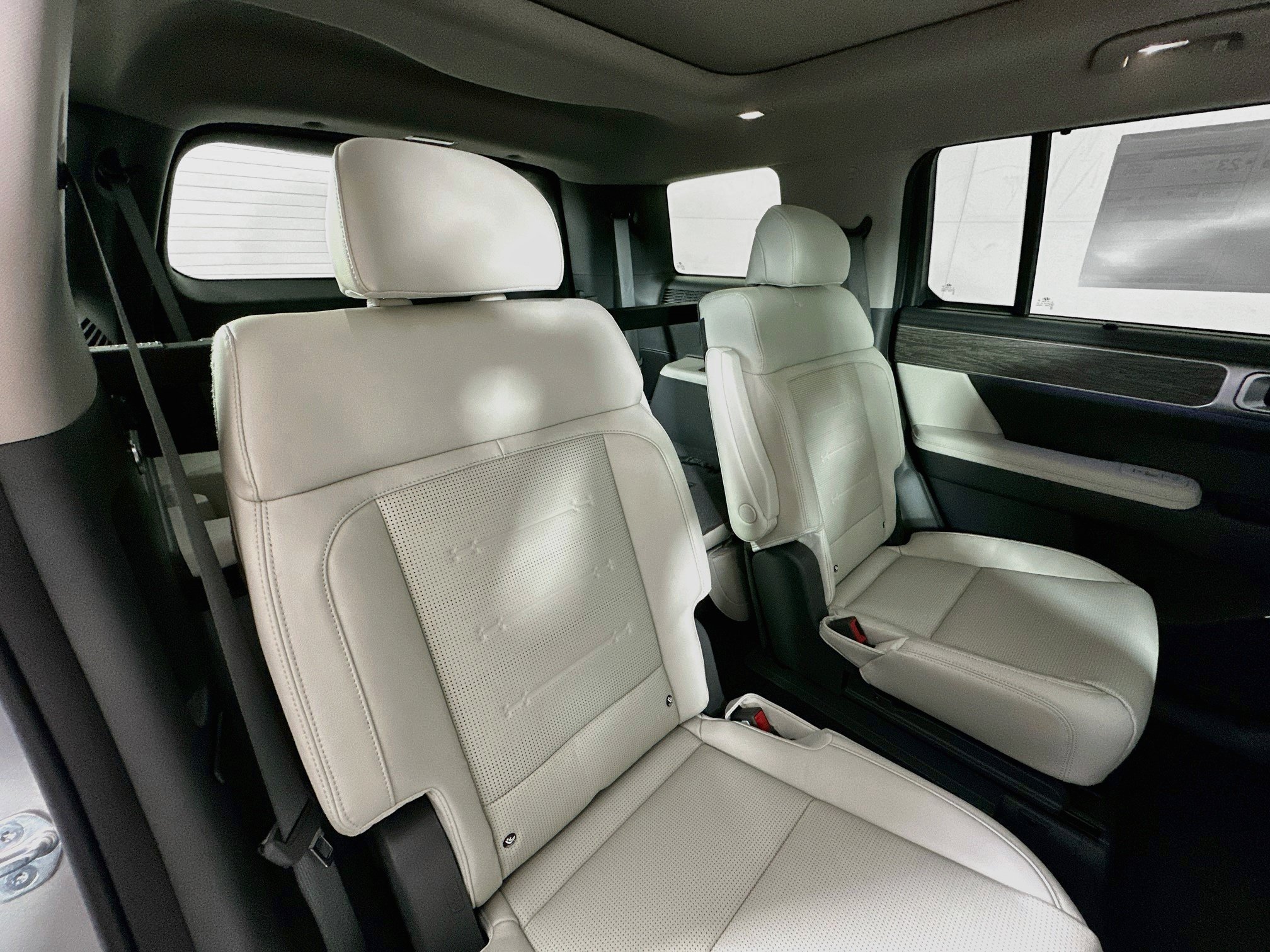New 2027 Hyundai Santa Fe Limited AWD/4WD image 27