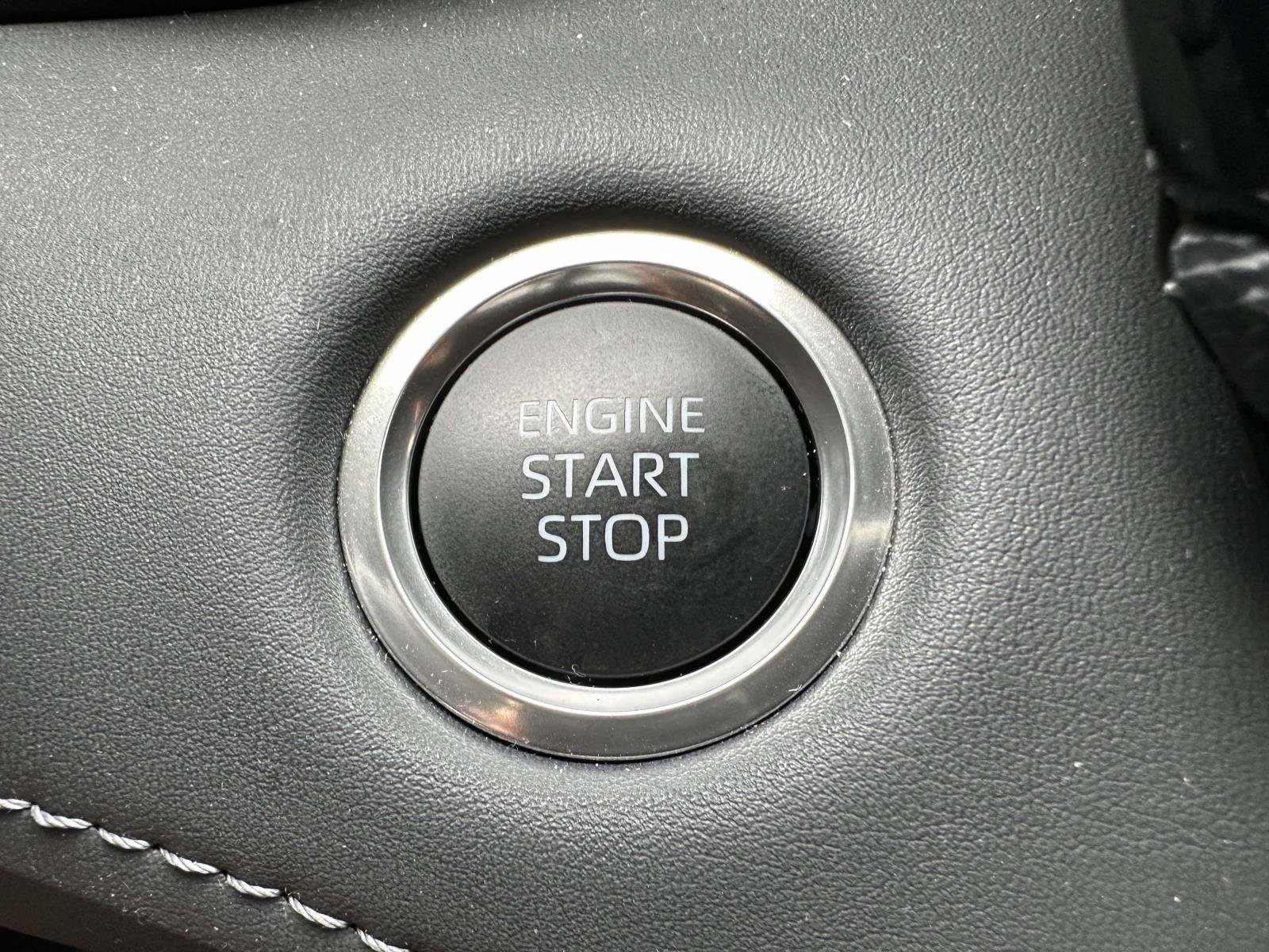 Used 2025 Toyota Highlander XSE image 37