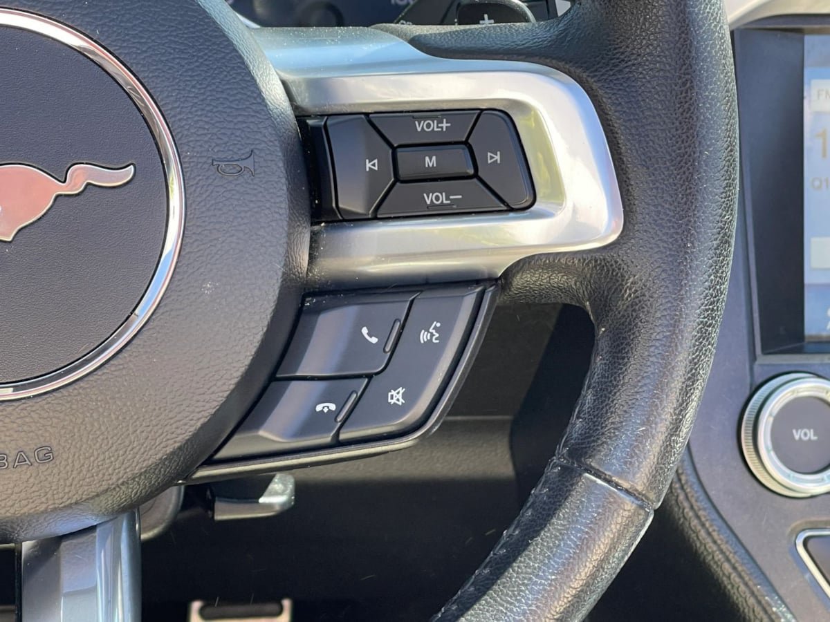 Used 2016 Ford Mustang Premium RWD image 26