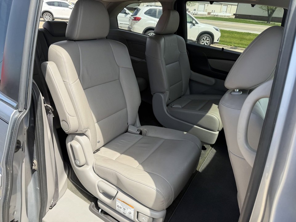 Used 2016 Honda Odyssey EX-L image 15