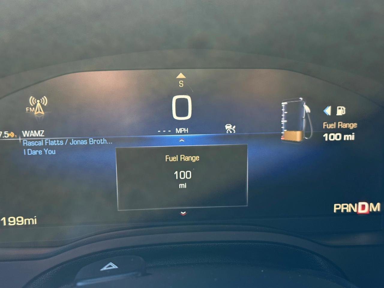 Used 2015 Cadillac Escalade Platinum image 4