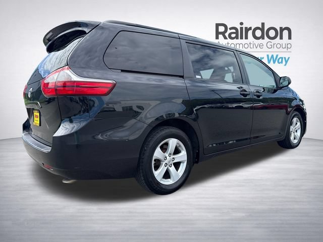 Used 2015 Toyota Sienna LE FWD image 7