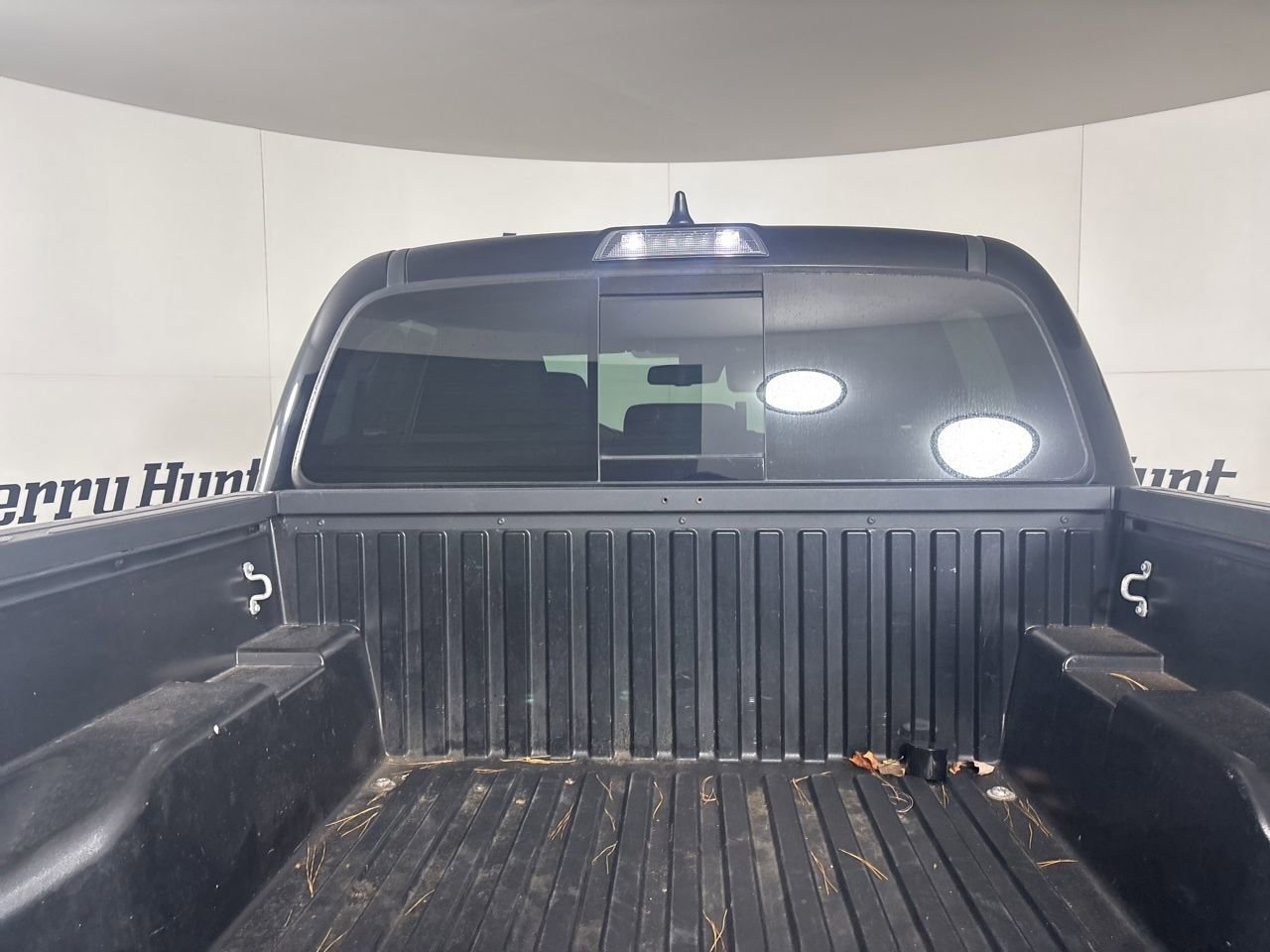 Used 2021 Toyota Tacoma SR5 image 22