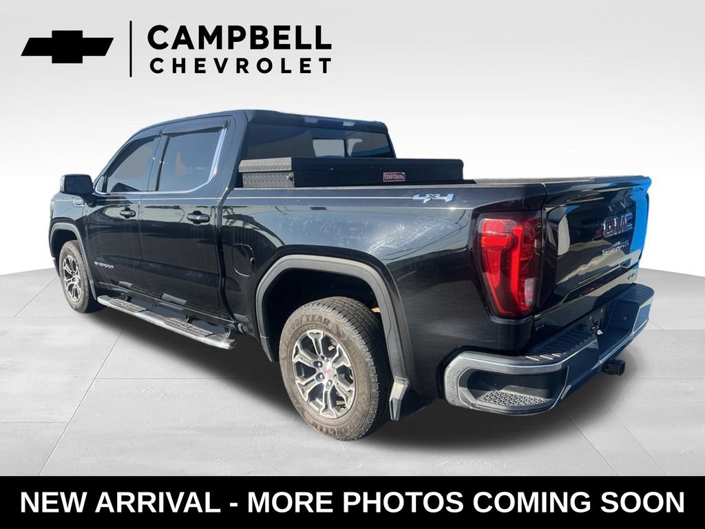 Used 2019 GMC Sierra 1500 SLE w/ SLE Value Package AWD/4WD image 3