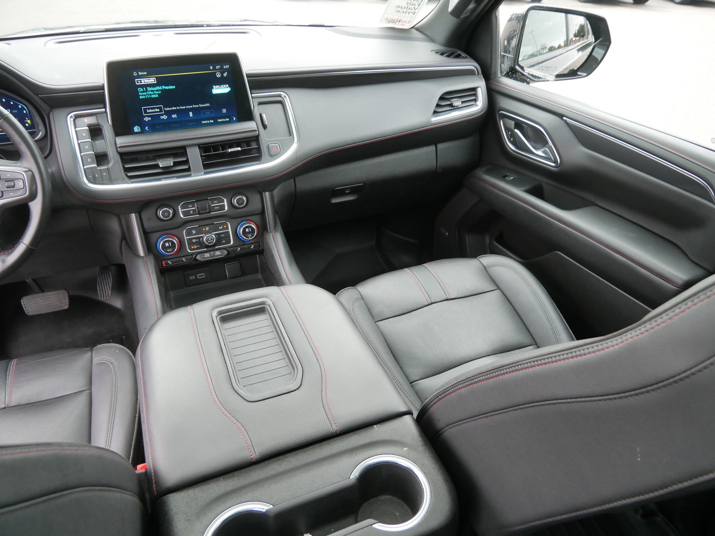 Used 2023 Chevrolet Suburban RST image 11