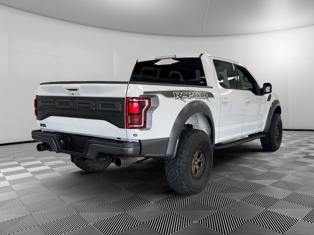 Used 2019 Ford F150 Raptor w/ Equipment Group 802A Luxury AWD/4WD image 7