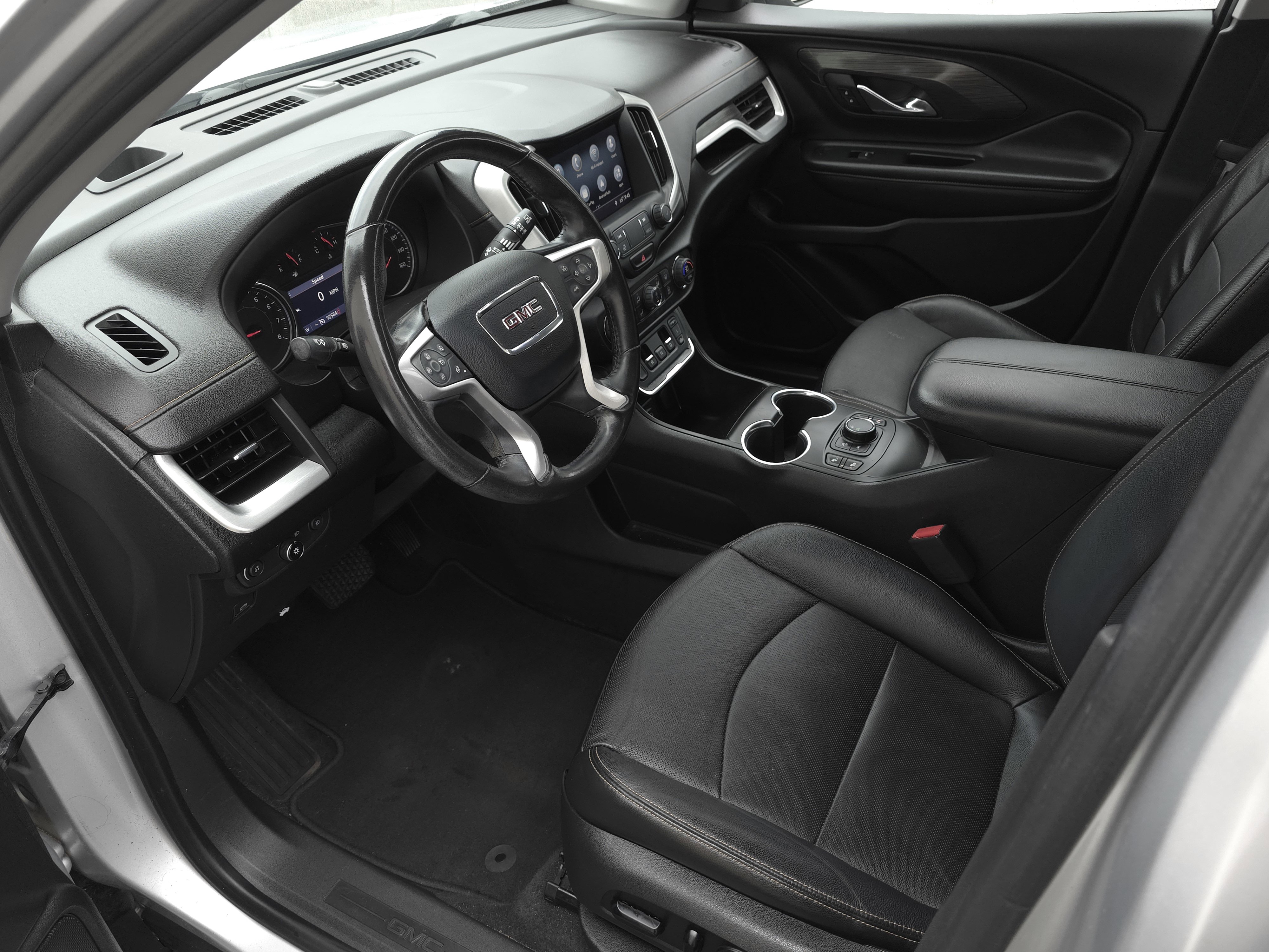 Used 2020 GMC Terrain SLT w/ Preferred Package image 9