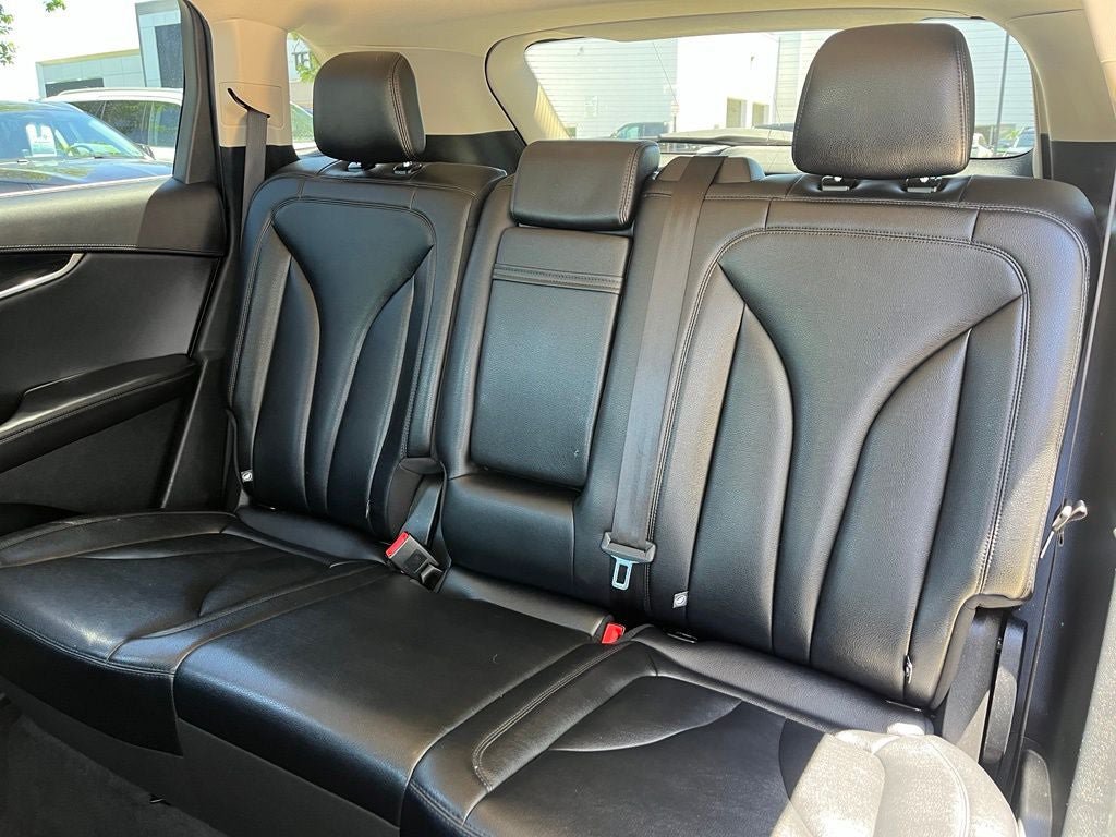 Certified 2023 Lincoln Nautilus AWD w/ Premium Package image 14