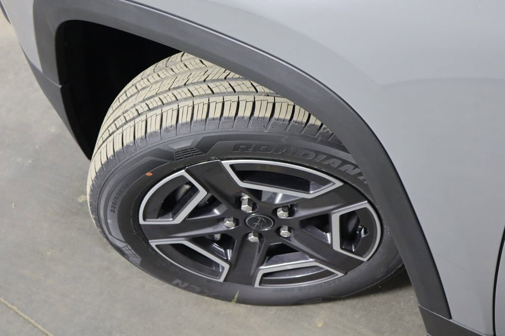 New 2026 Jeep Cherokee Laredo image 44