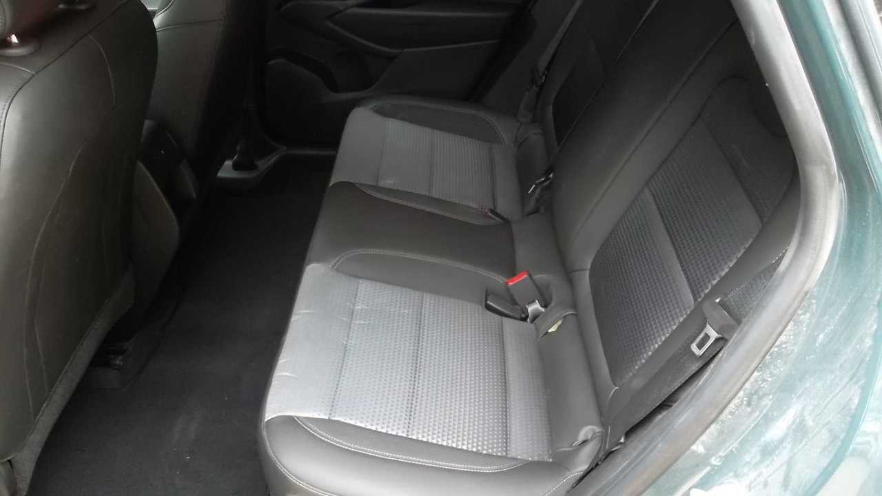 Used 2025 Chevrolet Trax LT w/ LT Convenience Package image 10