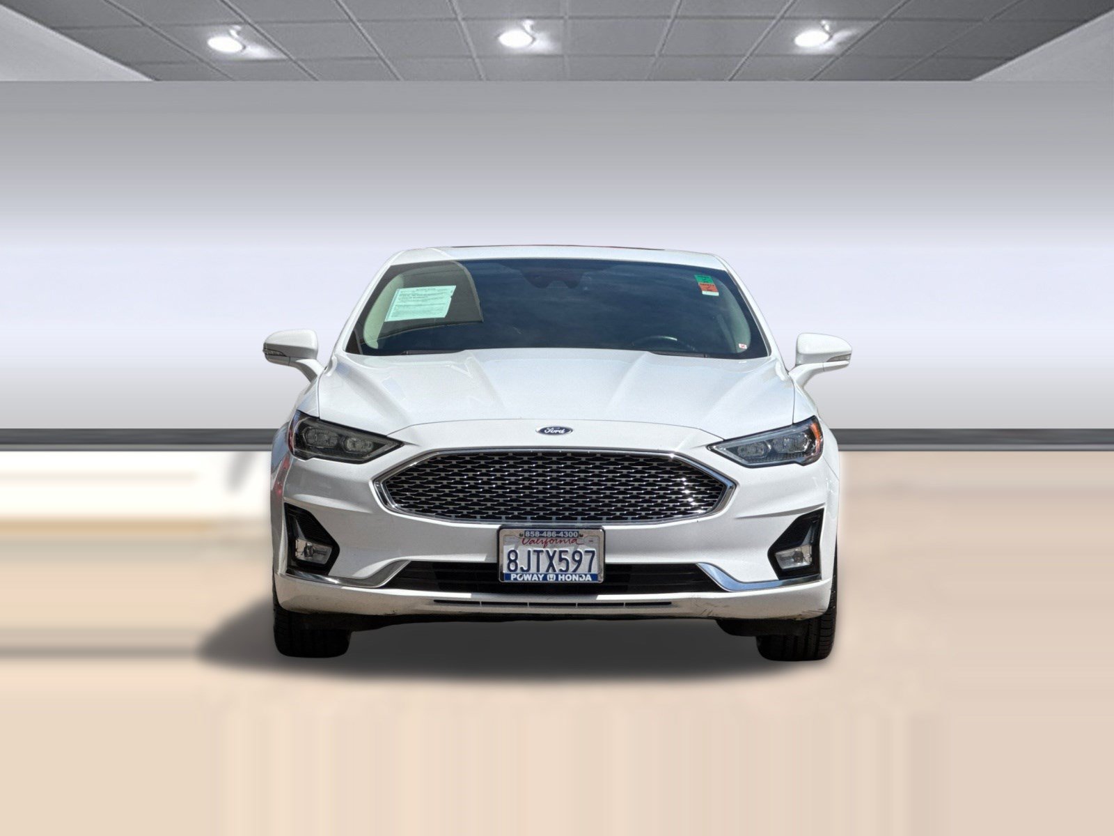 Used 2019 Ford Fusion Energi Titanium FWD image 6