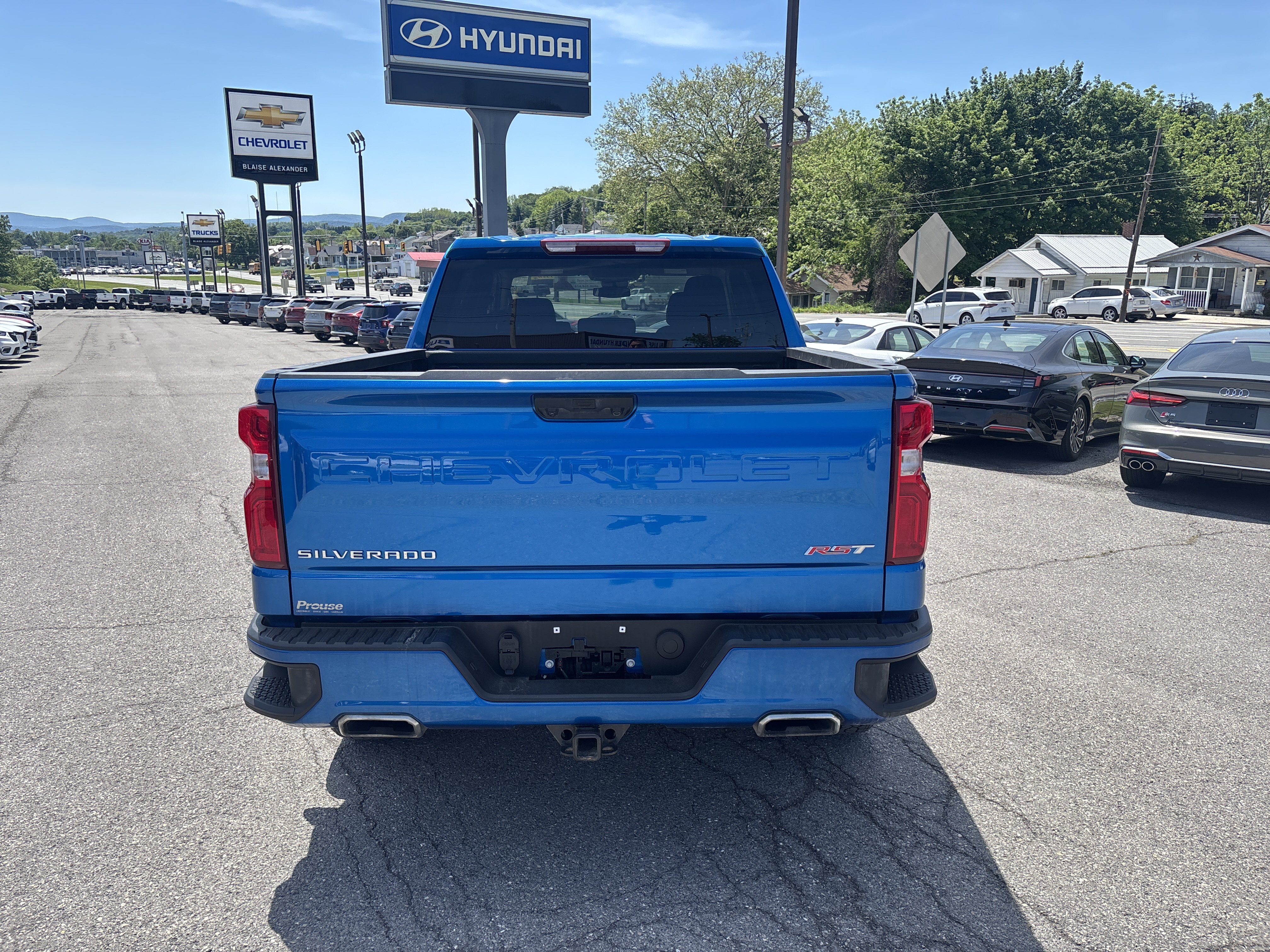 Used 2024 Chevrolet Silverado 1500 RST AWD/4WD image 4
