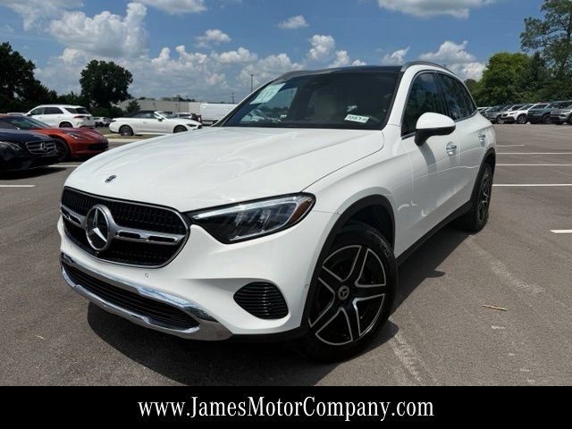 Certified 2026 Mercedes-Benz GLC 300 4MATIC image 1