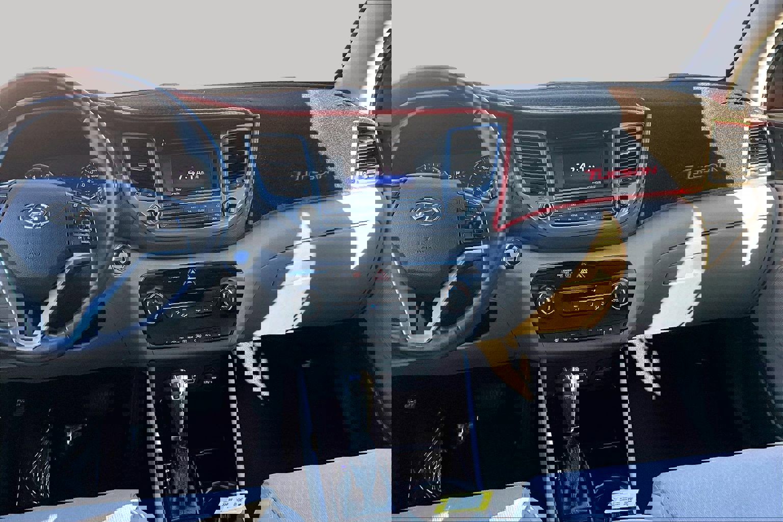 Used 2017 Hyundai Tucson Sport image 6