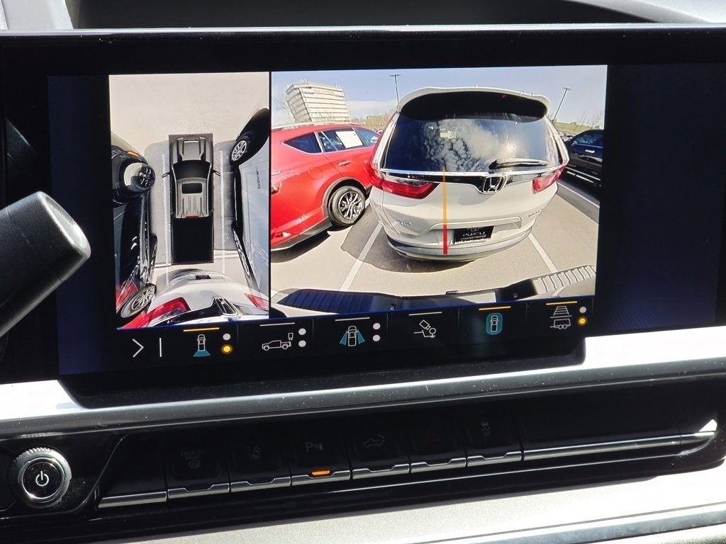 Used 2024 Chevrolet Silverado 3500 High Country image 12