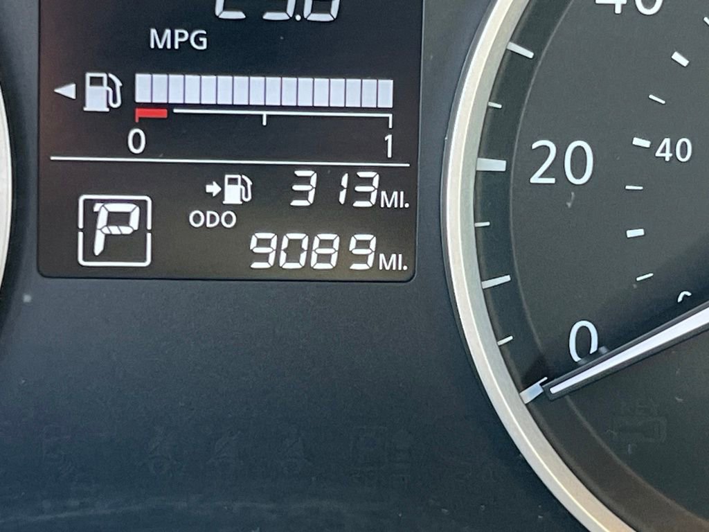 Certified 2024 Nissan Kicks S image 12