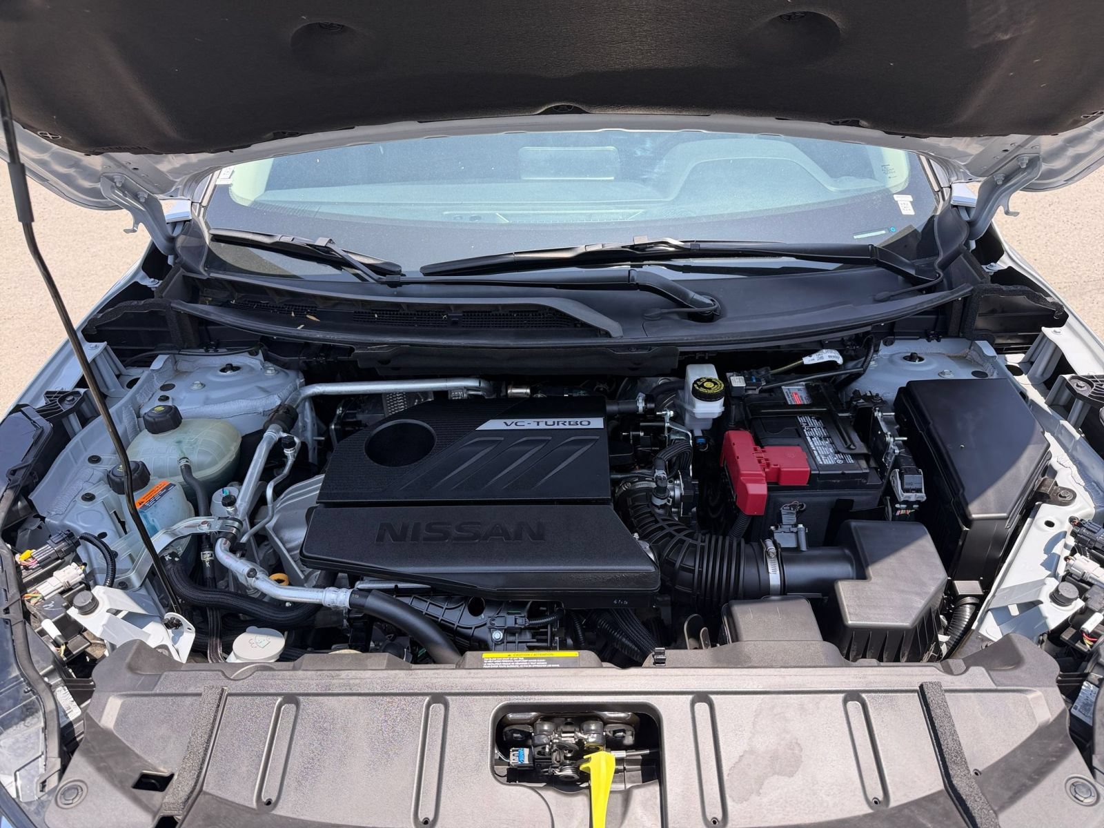 Used 2025 Nissan Rogue SV FWD image 33