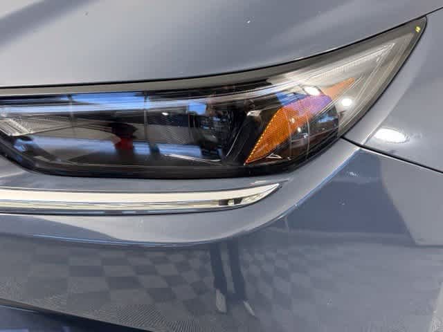 Used 2024 Toyota Grand Highlander AWD image 12