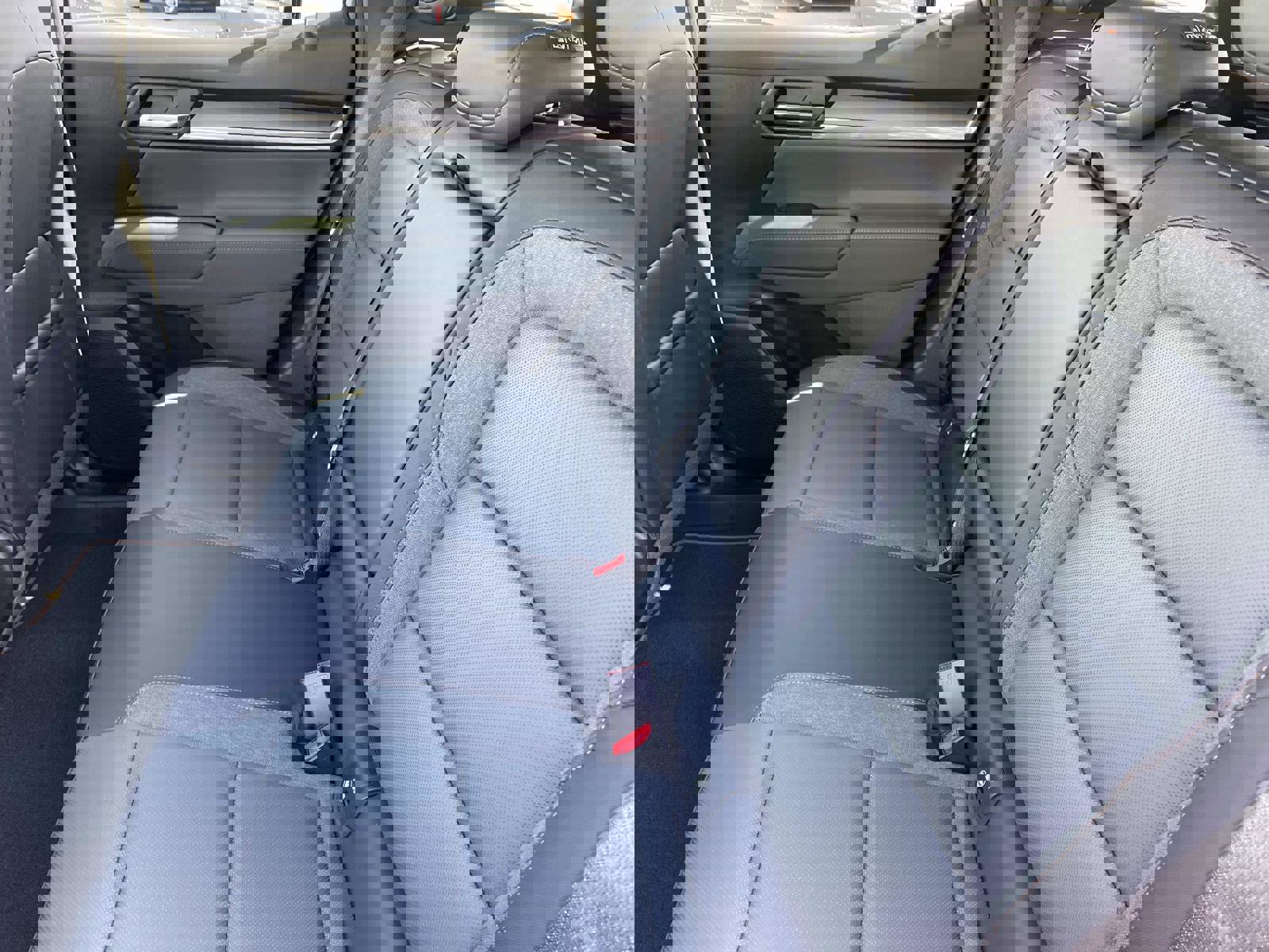 New 2026 GMC Terrain AT4 w/ Technology Package II image 24