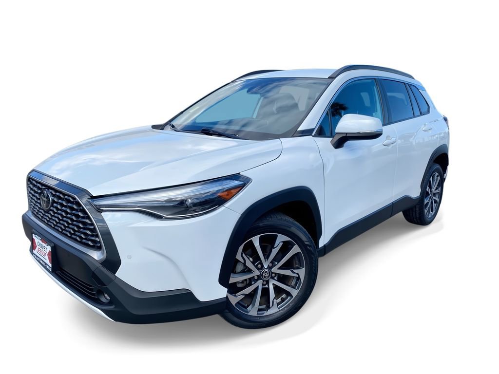 Used 2022 Toyota Corolla Cross XLE AWD/4WD image 1