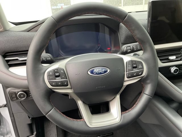 New 2026 Ford Explorer Active w/ Active Comfort Package AWD/4WD image 14