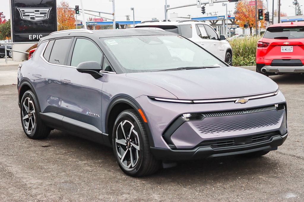 New 2026 Chevrolet Equinox EV LT image 5