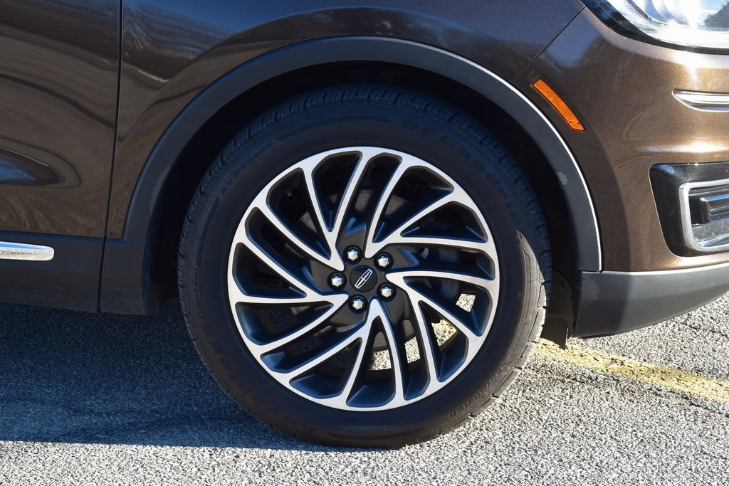 Used 2020 Lincoln Nautilus Reserve image 4