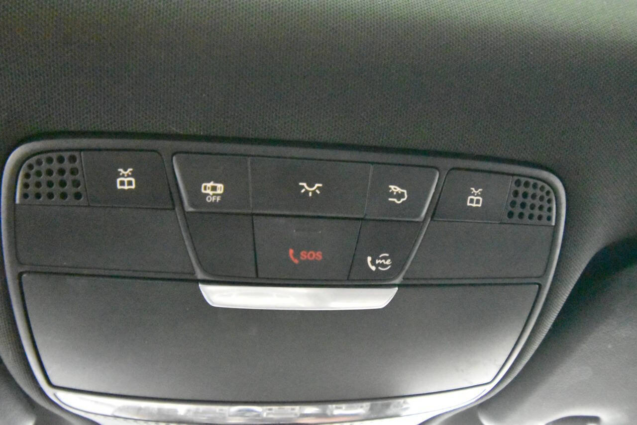 Used 2020 Mercedes-Benz C 300 C 300 4MATIC AWD 2dr Coupe w/ AMG Line image 20