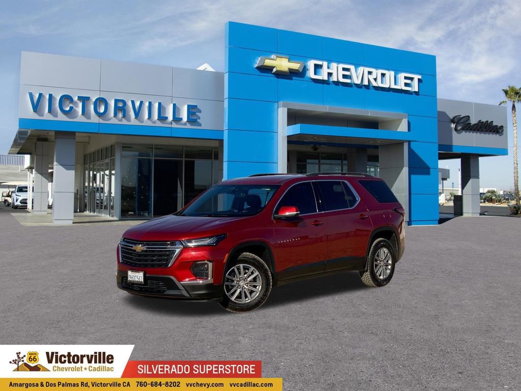 Used 2023 Chevrolet Traverse LT