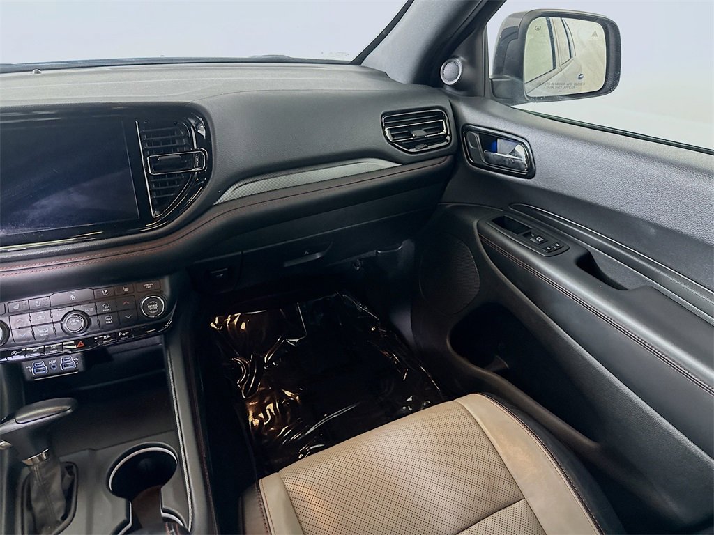 Used 2024 Dodge Durango GT image 20