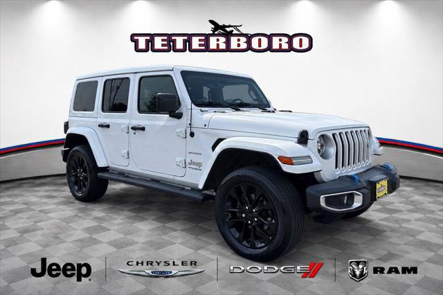 Certified 2022 Jeep Wrangler Unlimited Sahara w/ Cold Weather Group AWD/4WD image 1