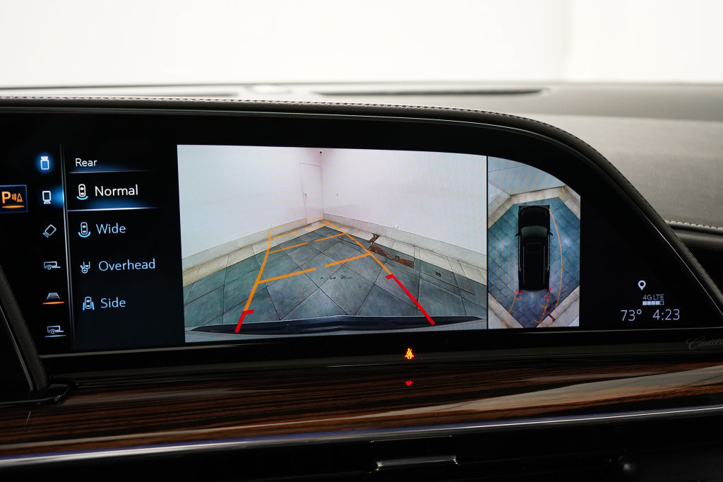 Used 2023 Cadillac Escalade Premium Luxury w/ LPO, Radiant Package AWD/4WD image 33