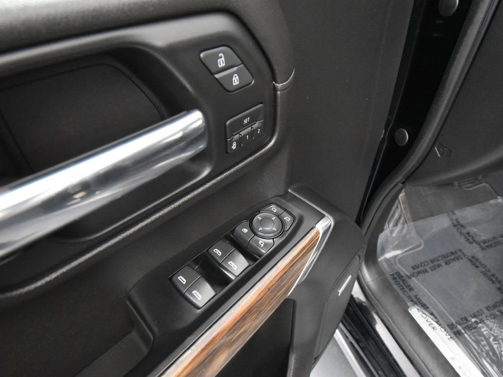 Used 2019 Chevrolet Silverado 1500 High Country AWD/4WD image 14