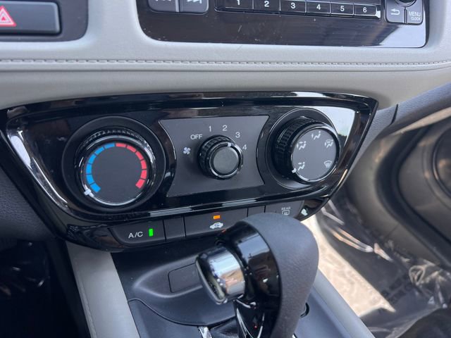 Used 2021 Honda HR-V LX image 24