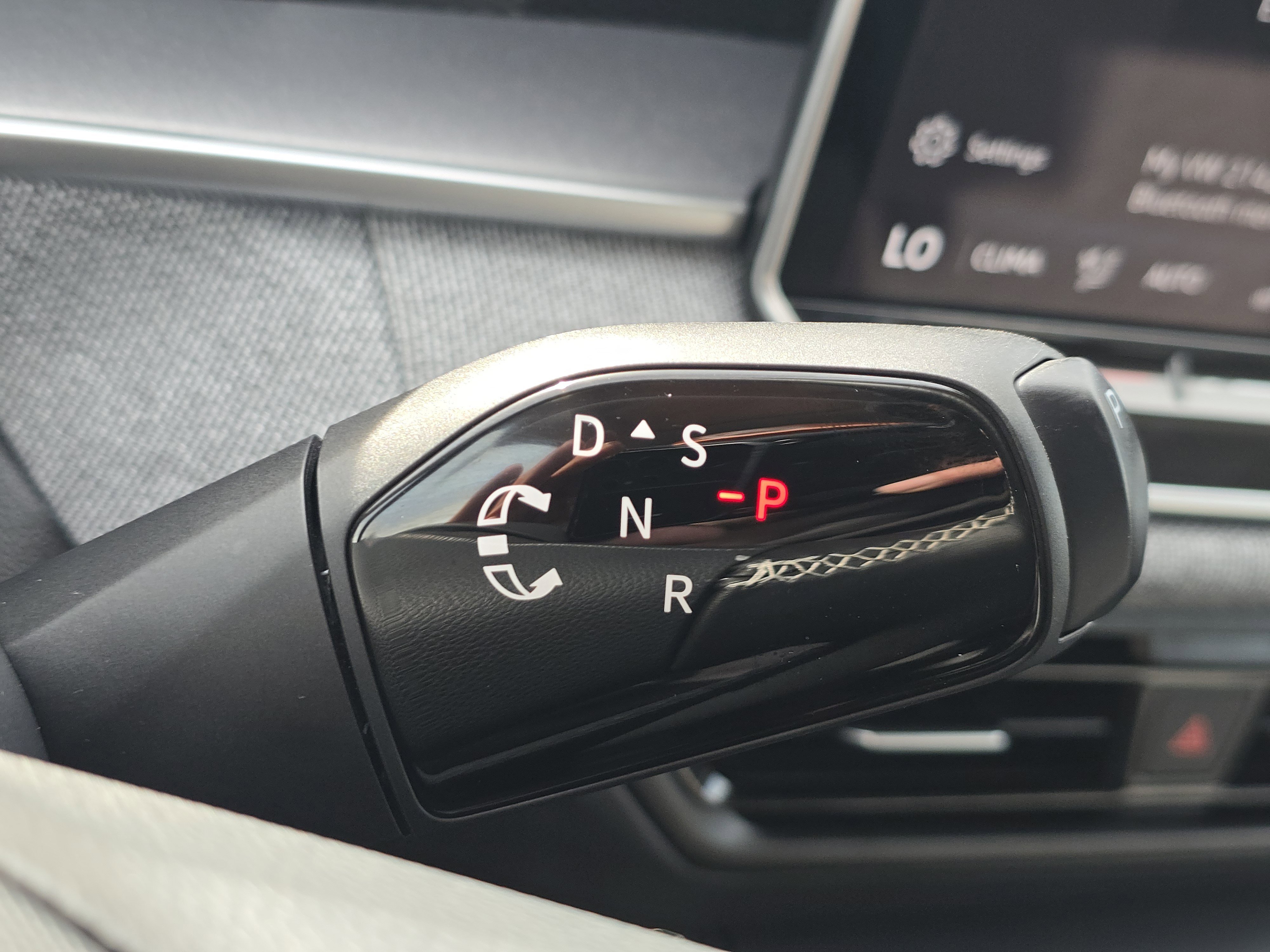 New 2025 Volkswagen Tiguan S AWD/4WD image 25