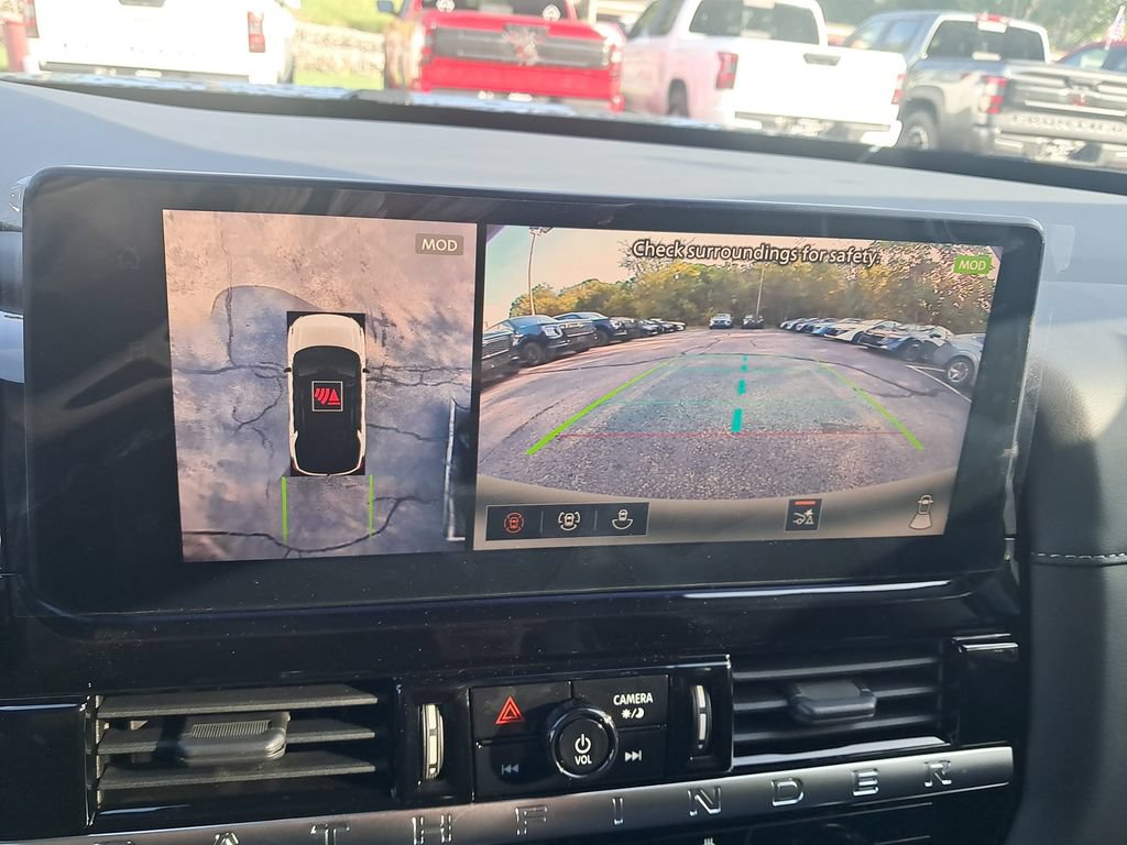 New 2026 Nissan Pathfinder SL AWD/4WD image 21