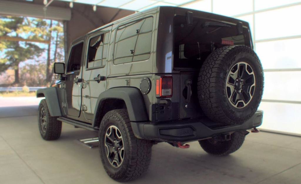 Used 2016 Jeep Wrangler Unlimited Rubicon AWD/4WD image 5
