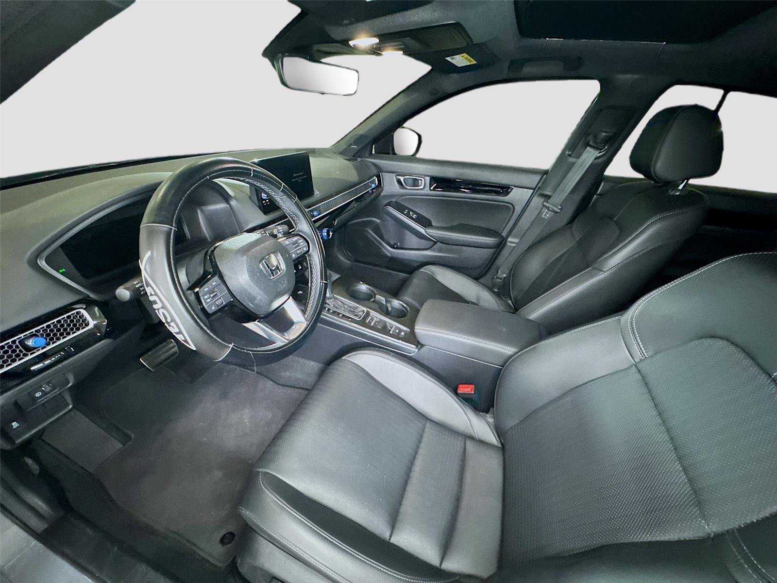 Used 2025 Honda Civic Sport Touring image 11