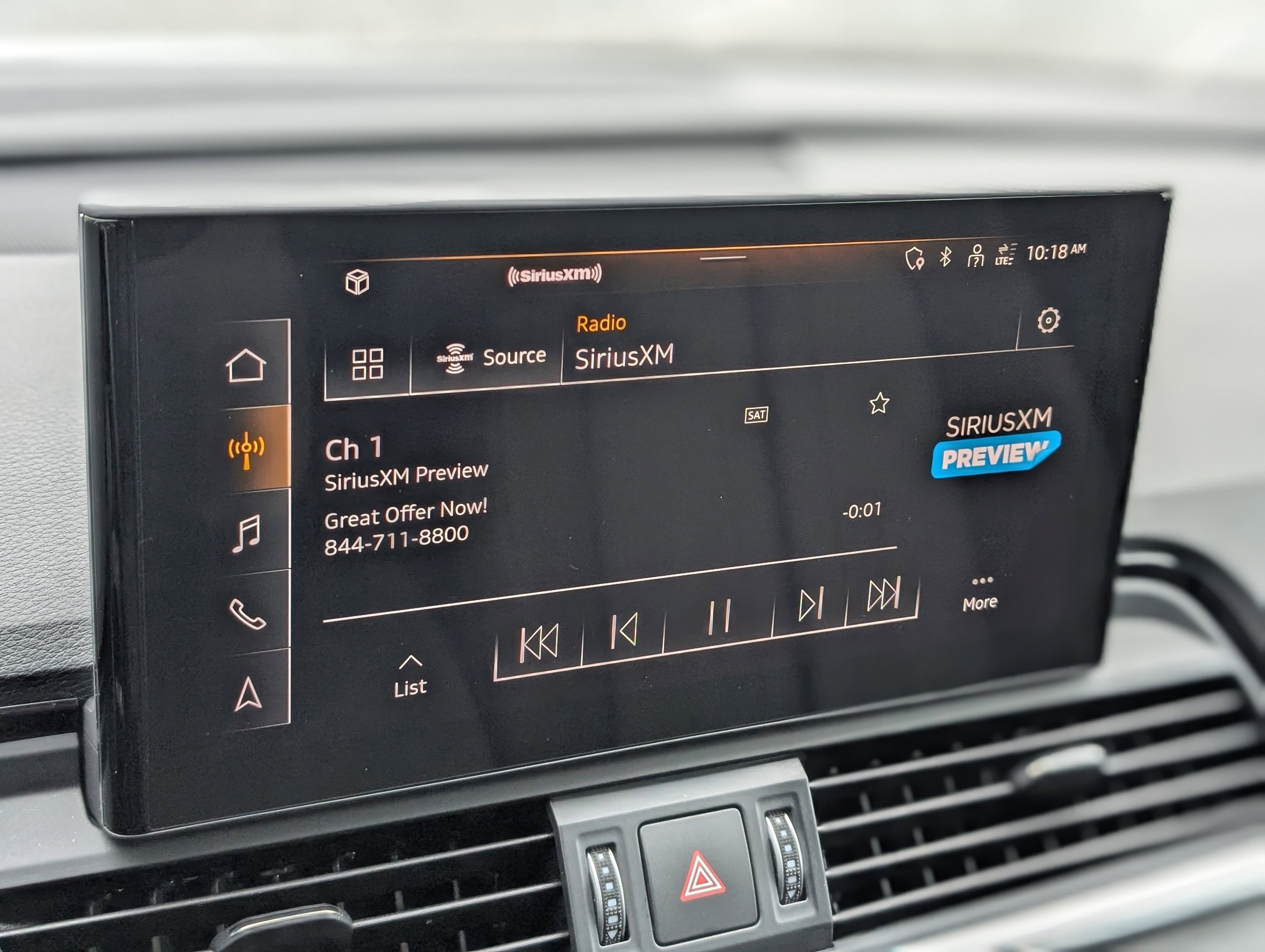 Used 2025 Audi Q5 Premium w/ Convenience Plus Package image 29