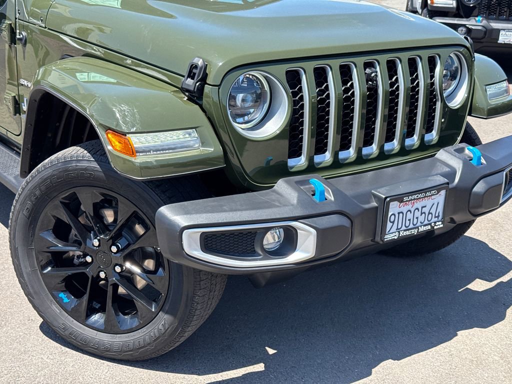 Used 2023 Jeep Wrangler Unlimited Sahara w/ Safety Group AWD/4WD image 6