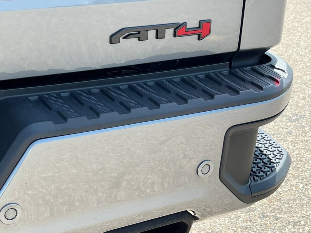 Used 2021 GMC Sierra 1500 AT4 w/ AT4 Premium Package AWD/4WD image 15
