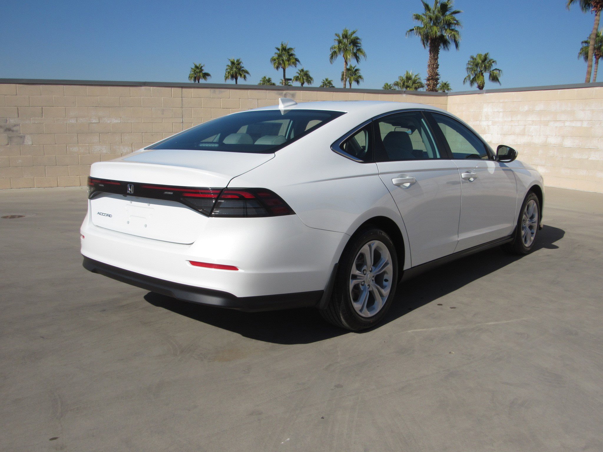 New 2025 Honda Accord LX image 4