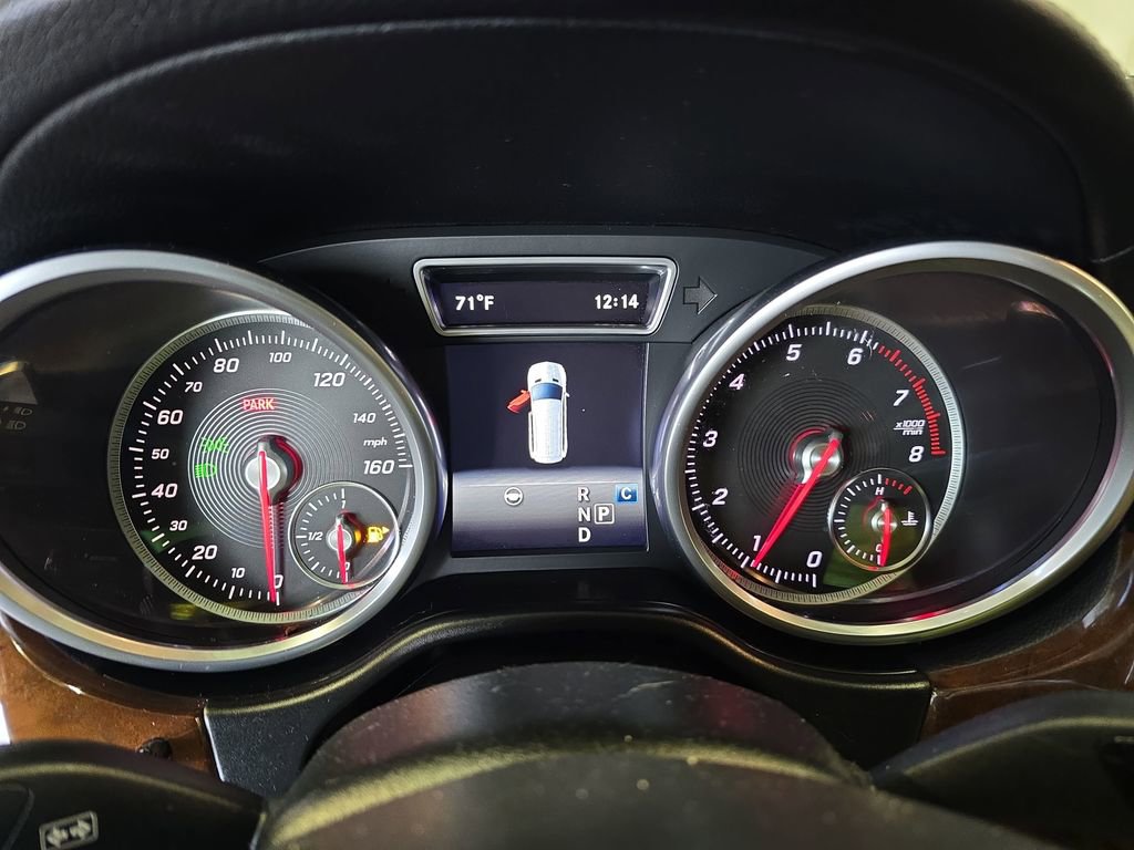 Used 2017 Mercedes-Benz GLS 450 4MATIC image 25