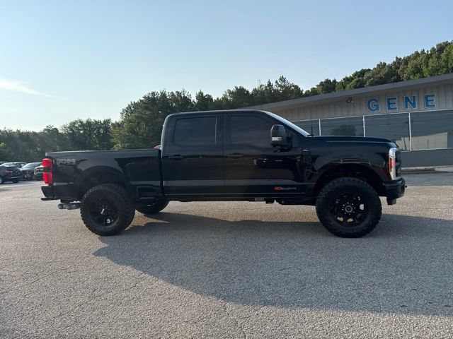 Used 2025 Ford F350 Lariat w/ Lariat Ultimate Package AWD/4WD image 17