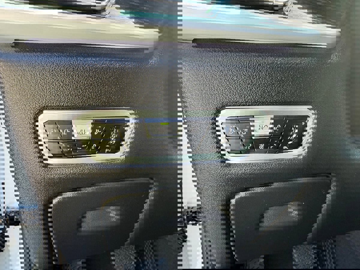 Used 2020 BMW X7 xDrive40i w/ Premium Package image 20