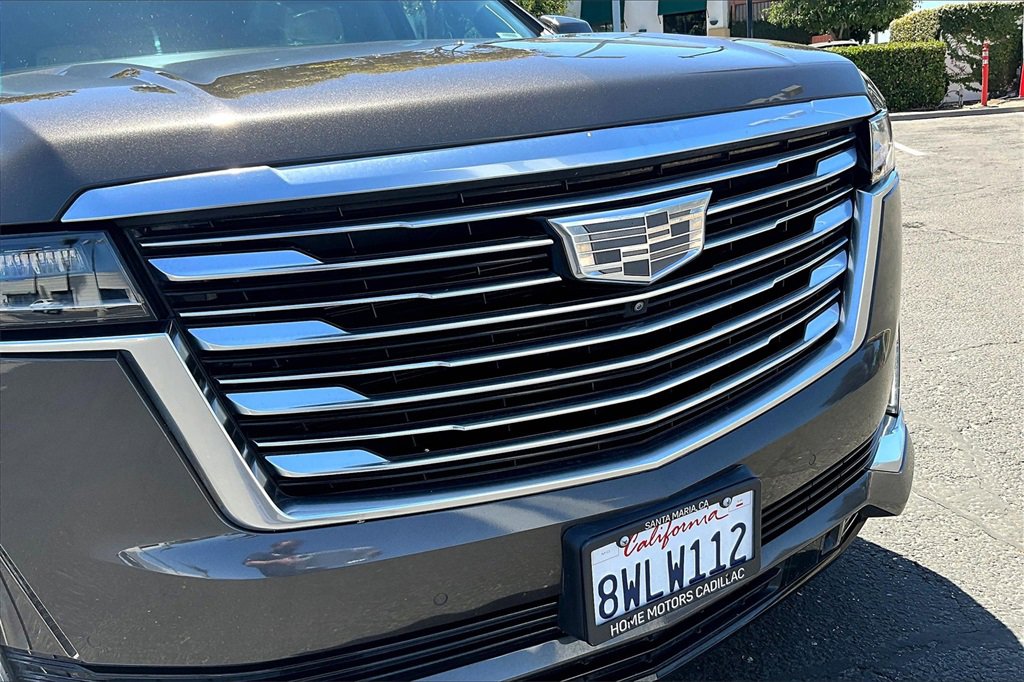 Used 2021 Cadillac Escalade Premium Luxury Platinum w/ Heavy-Duty Trailer Package image 29