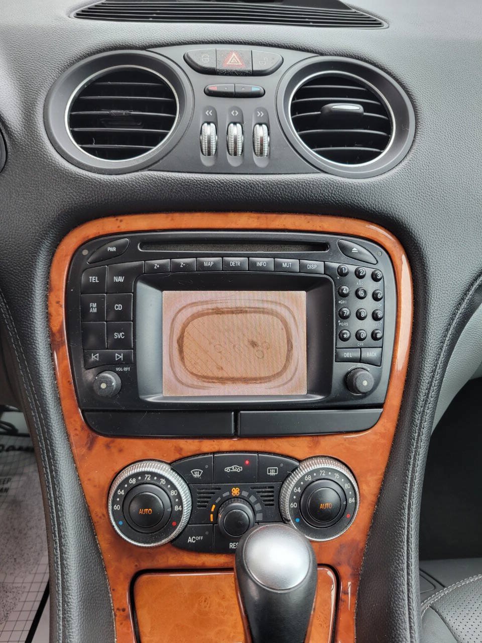Used 2003 Mercedes-Benz SL 500 image 15