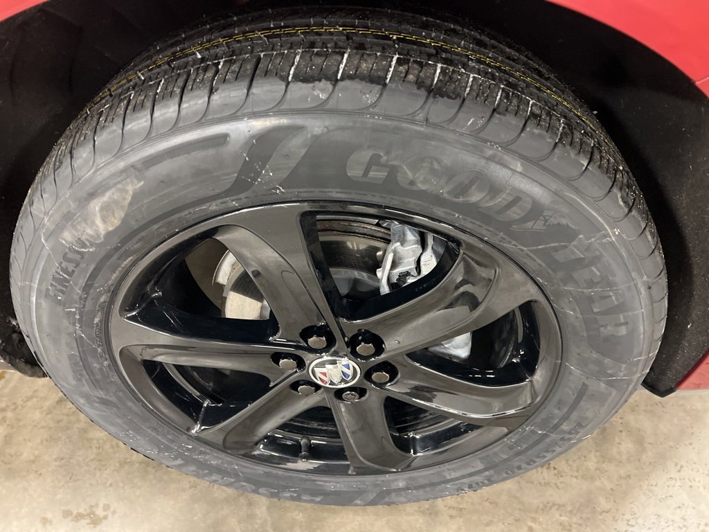 Certified 2023 Buick Enclave Essence w/ Sport Touring Edition image 19